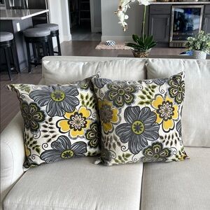 Floral Accent Pillow Set - Gray & Cream with Accents of Yellow, Green & Taupe